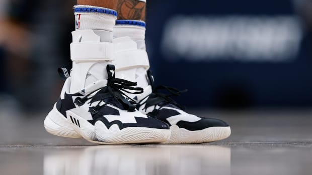 Atlanta Hawks guard Trae Young wears the Adidas Trae Young 1 'SO SO DEF' sneakers Denver Nuggets on November 12, 2021.